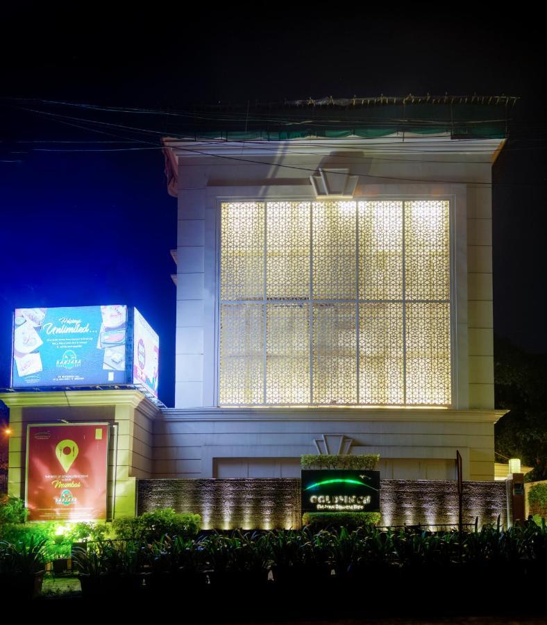Goldfinch Hotel Mumbai Exterior foto
